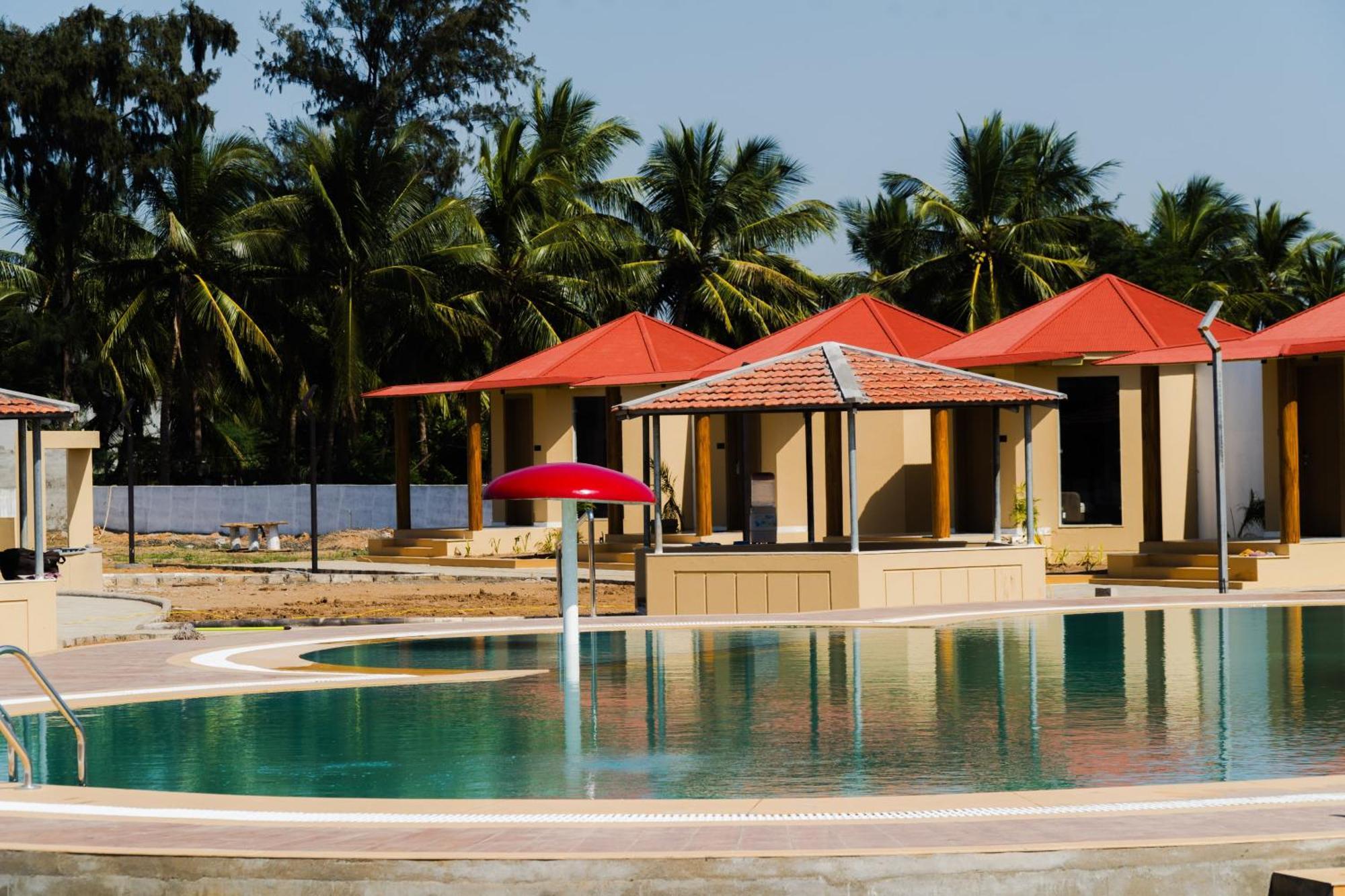 Shree Jalaram Resort Kodāe Dış mekan fotoğraf